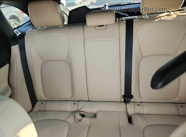SADCJ2FNXJA297870 2018 JAGUAR F-PACE White Vista de los asientos traseros