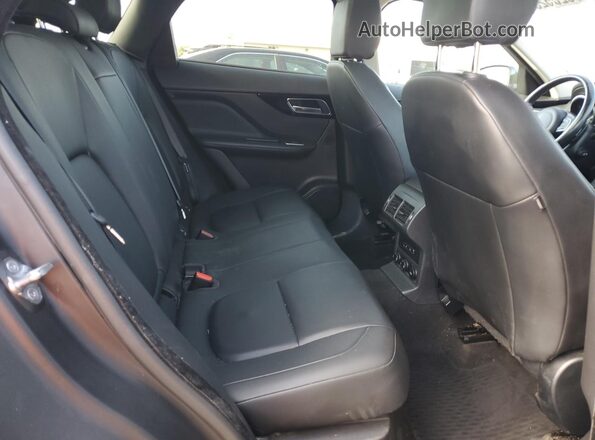 SADCJ2FX2JA264816 2018 JAGUAR F-PACE Черный Вид задней части салона