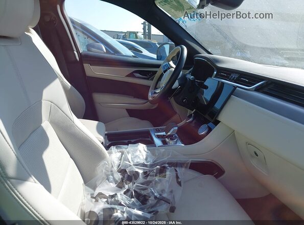 SADCT2EX7RA724950 2024 JAGUAR F-PACE White Вид салону спереду