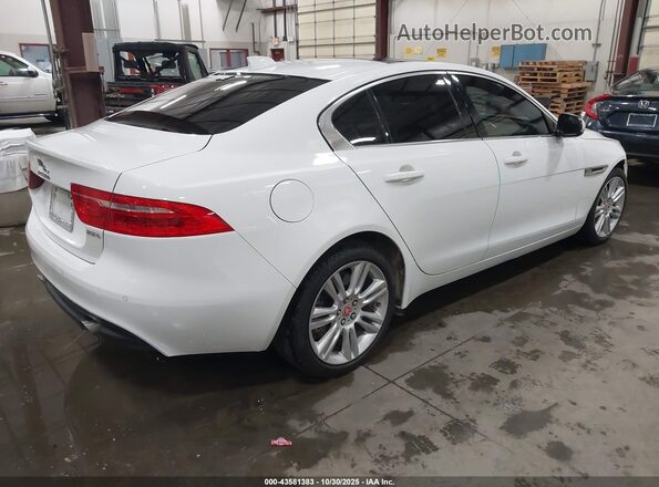 SAJAD4FX6KCP45164 2019 JAGUAR XF Белый Задняя правая четверть