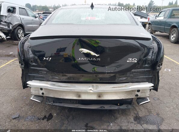 SAJWJ1CD6H8W07904 2017 JAGUAR XJ Black Widok z przodu