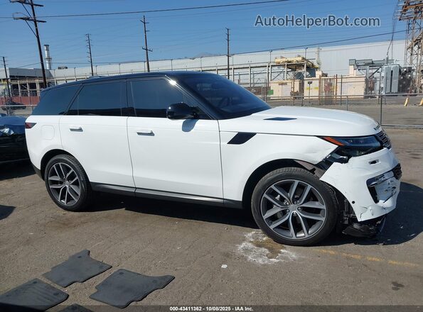 SAL1P9EU7PA138566 2023 LAND ROVER RANGE ROVER SPORT White Սալոնի հետևի տեսք