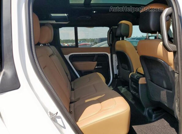 SALEJ7EX8S2393926 2025 LAND ROVER DEFENDER Белый Вид задней части салона