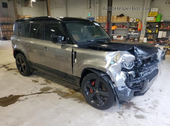 SALEX7EU6R2257745 2024 LAND ROVER DEFENDER Серый Передняя правая четверть