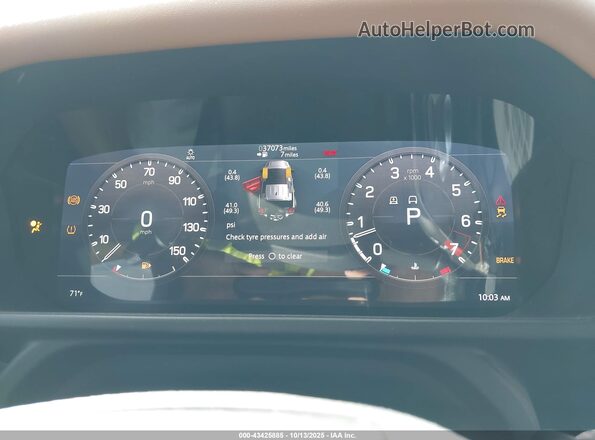 SALEXEEU7L2028762 2020 LAND ROVER DEFENDER Black Widok tylnych siedzeń