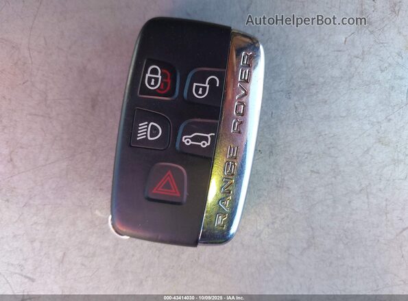 SALGS2FV4HA360460 2017 LAND ROVER RANGE ROVER Silver Vista del salpicadero