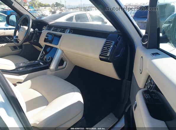 SALGS2RU3NA468390 2022 LAND ROVER RANGE ROVER Белый Вид салона спереди