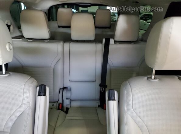 SALRJ2EX3P2465577 2023 LAND ROVER DISCOVERY White Вид задніх сидінь