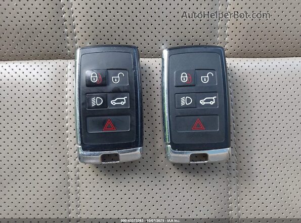SALWR2RV6KA834743 2019 LAND ROVER RANGE ROVER SPORT White Widok deski rozdzielczej