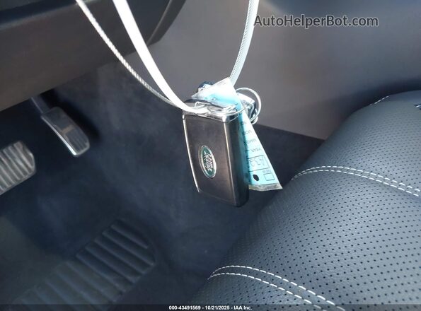 SALYT2EX8MA322888 2021 LAND ROVER RANGE ROVER VELAR Красный Вид панели приборов