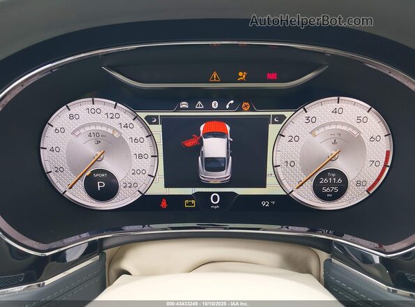 SCBCG2ZG3PC009386 2023 BENTLEY OTHER Gold Vista de los asientos traseros