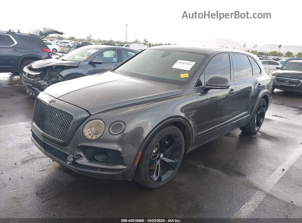 SJAAC2ZV1JC022760 2018 BENTLEY BENTAYGA Gray Przód lewy