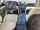 2020 Bentley Bentayga Серебряный vin: SJAAJ2ZV8LC027785