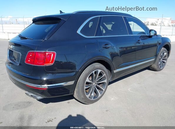 SJAAM2ZV1KC025074 2019 BENTLEY BENTAYGA Черный Задняя правая четверть