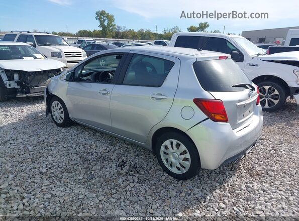 VNKKTUD30GA062814 2016 TOYOTA YARIS Серебряный Задняя левая четверть