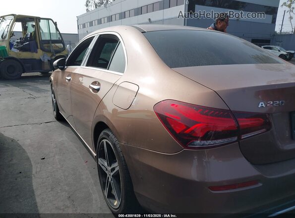 W1K3G4EB6MJ309293 2021 MERCEDES-BENZ A 220 Коричневый 