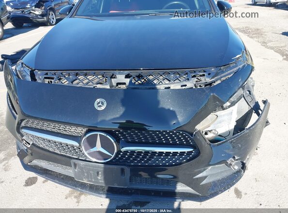 W1K3G4EB9MJ299469 2021 MERCEDES-BENZ A 220 Черный Вид спереди