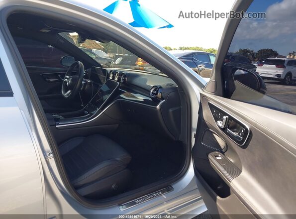W1KAF4GB8PR124384 2023 MERCEDES-BENZ C-CLASS Серебряный Вид салона спереди
