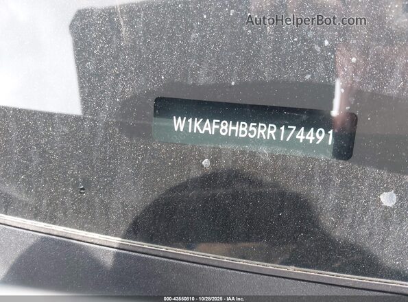 W1KAF8HB5RR174491 2024 MERCEDES-BENZ AMG C 43 Black Widok komory silnika