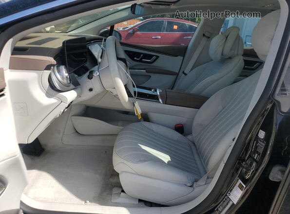 W1KCG2DB9NA014048 2022 MERCEDES-BENZ EQS Черный Вид салона спереди