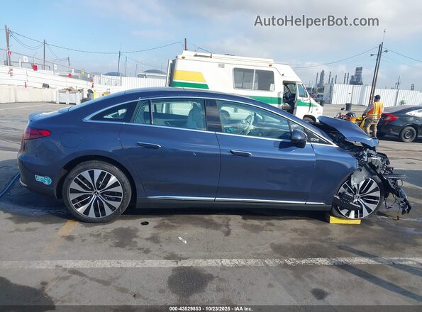 W1KEG2BB4RF051710 2024 MERCEDES-BENZ EQE 350+ Blue Vista interior trasera