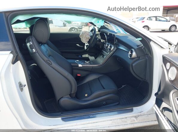 W1KWJ8DB8MG089773 2021 MERCEDES-BENZ C-CLASS Белый Вид салона спереди
