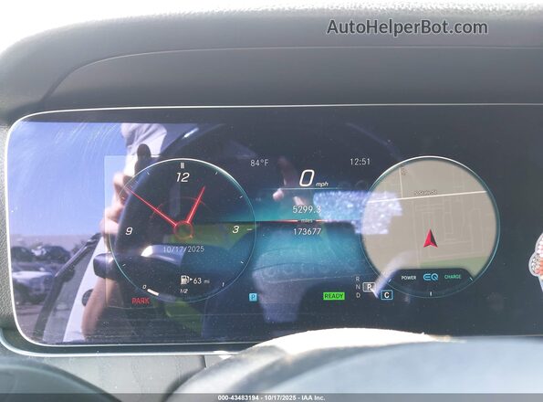 W1KZF5KB1NB017148 2022 MERCEDES-BENZ E-CLASS Белый Вид задних сидений