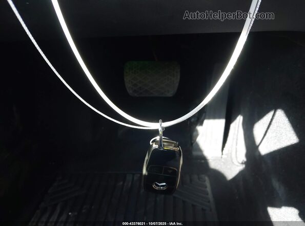 W1KZF8DB0MA931913 2021 MERCEDES-BENZ E-CLASS Синий Вид панели приборов