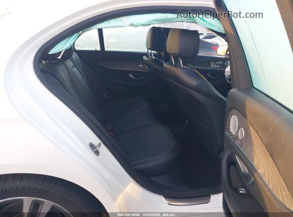 W1KZF8DB1MA979758 2021 MERCEDES-BENZ E-CLASS White Widok naklejki z numerem VIN