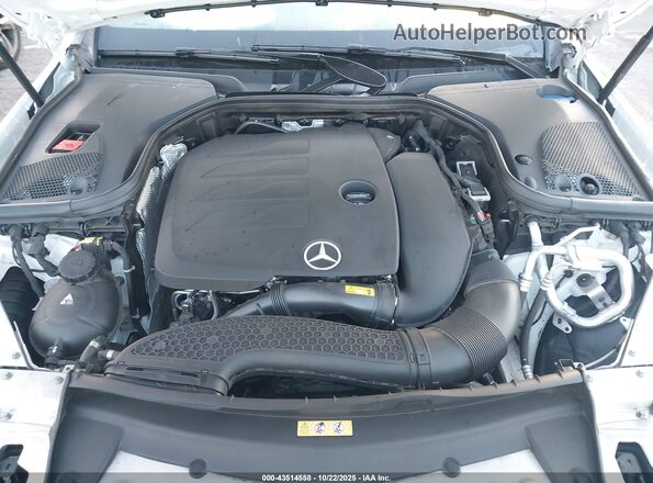 W1KZF8DB1MA979758 2021 MERCEDES-BENZ E-CLASS White Widok z tyłu