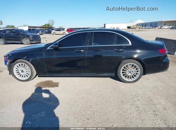 W1KZF8DB3MA960709 2021 MERCEDES-BENZ E-CLASS Black Widok wnętrza 360 stopni