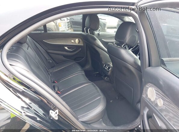 W1KZF8DB7NB034437 2022 MERCEDES-BENZ E-CLASS Черный Вид наклейки с VIN-кодом