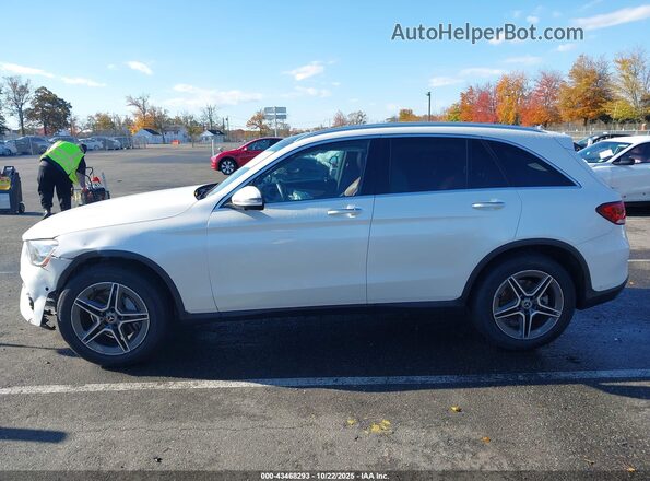 W1N0G8EB2MV281451 2021 MERCEDES-BENZ GLC 300 Белый Панорамный вид салона 360°