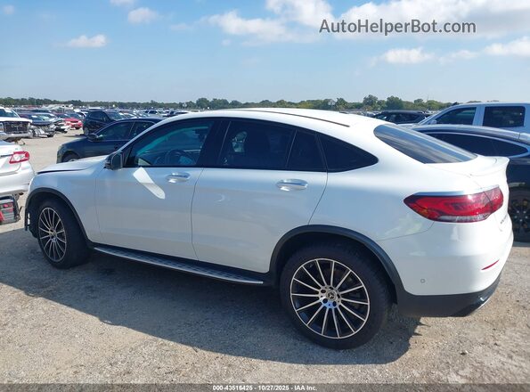 W1N0J8EB0LF853370 2020 MERCEDES-BENZ GLC 300 COUPE Коричневый Панорамный вид салона 360°