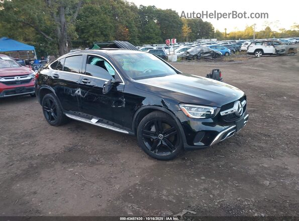 W1N0J8EB5MF949139 2021 MERCEDES-BENZ GLC 300 Черный Передняя правая четверть