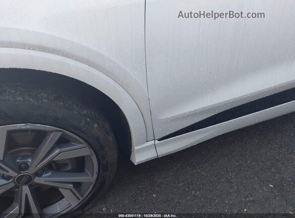 WA122BFZ6RP026444 2024 AUDI Q4 Белый 