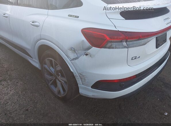 WA122BFZ6RP026444 2024 AUDI Q4 Белый Вид спереди