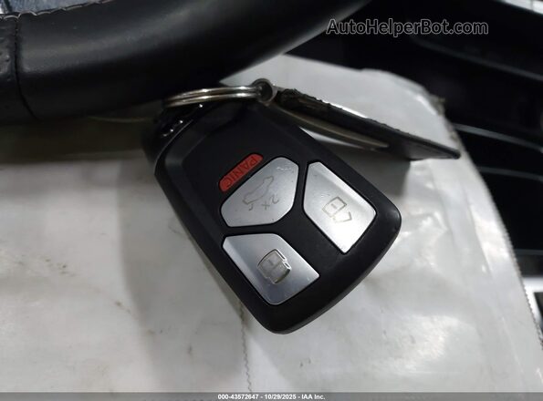 WA124AFY3P2118648 2023 AUDI SQ5 Green Vista del salpicadero