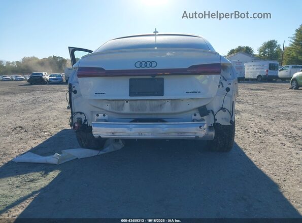 WA13AAGE5NB037150 2022 AUDI E-TRON Белый Вид спереди