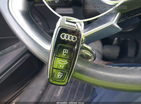 WA16AAGE6RB052016 2024 AUDI Q8 E-TRON Черный Вид панели приборов
