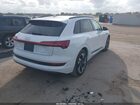 2021 Audi E-tron Premium Quattro Белый vin: WA1AAAGE3MB019445