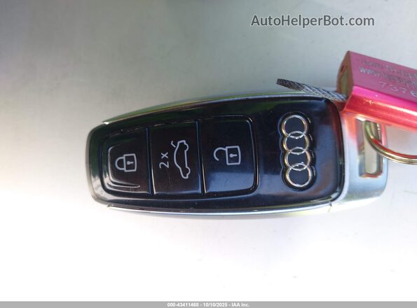 WA1AAAGE7NB006134 2022 AUDI E-TRON Gray Dashboard view
