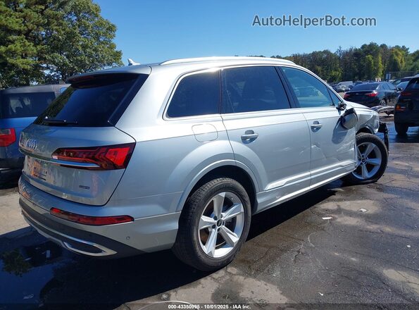 WA1ACBF70PD009838 2023 AUDI Q7 Серебряный Задняя правая четверть