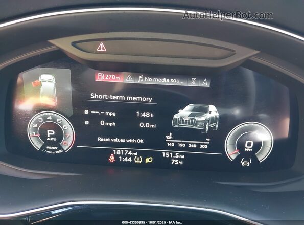 WA1ACBF70PD009838 2023 AUDI Q7 Серебряный Вид задних сидений