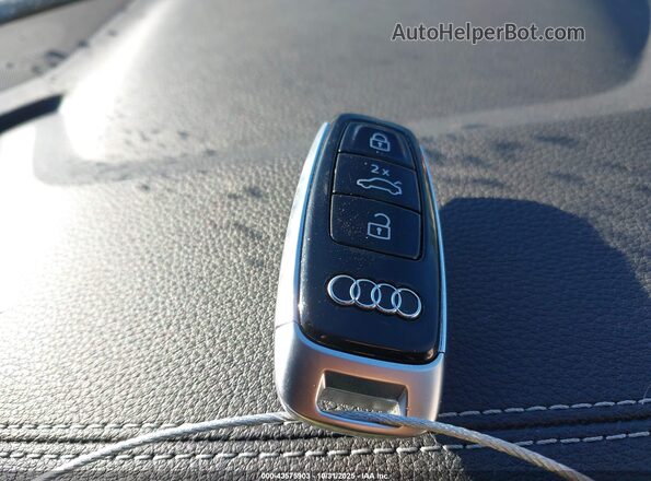 WA1ACBF74SD012315 2025 AUDI Q7 Белый Вид панели приборов