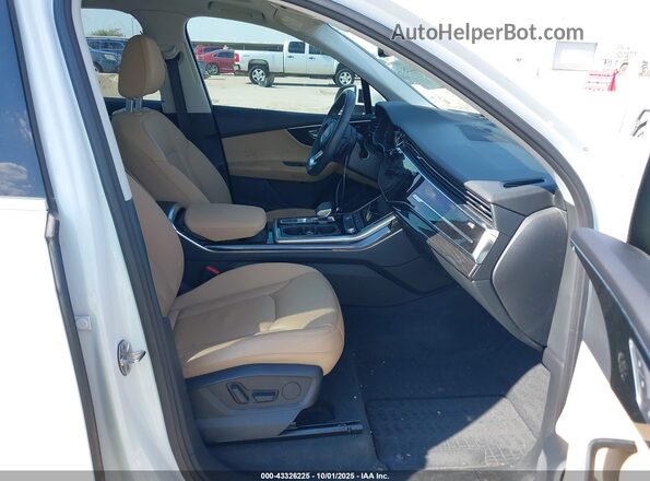 WA1AJAF71MD033559 2021 AUDI Q7 White Սալոնի դիմացի տեսք