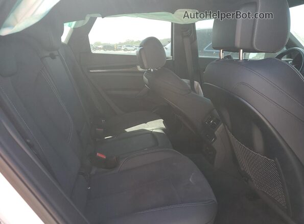 WA1B4AFY1N2052579 2022 AUDI SQ5 Белый Вид задней части салона