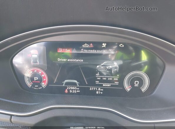 WA1B4AFY2P2156825 2023 AUDI SQ5 Silver Widok tylnych siedzeń