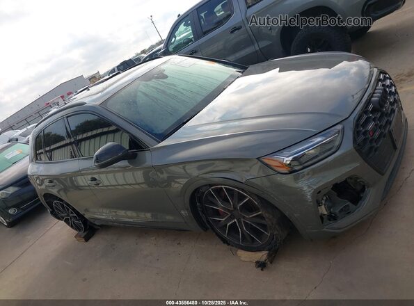 WA1B4AFY6P2022481 2023 AUDI SQ5 Gray Widok wnętrza z tyłu