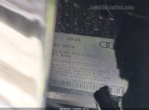 WA1B4AFY8R2023134 2024 AUDI SQ5 Черный Вид подкапотного пространства